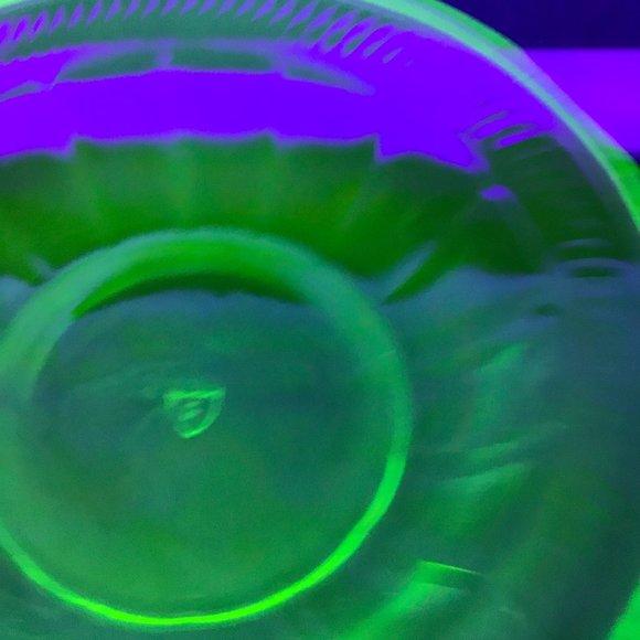 Vintage Vaseline Glass Dessert Bowl Block Optic #24 - Picture 3 of 10